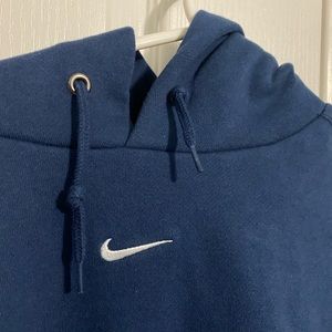 vintage embroidered nike hoodie